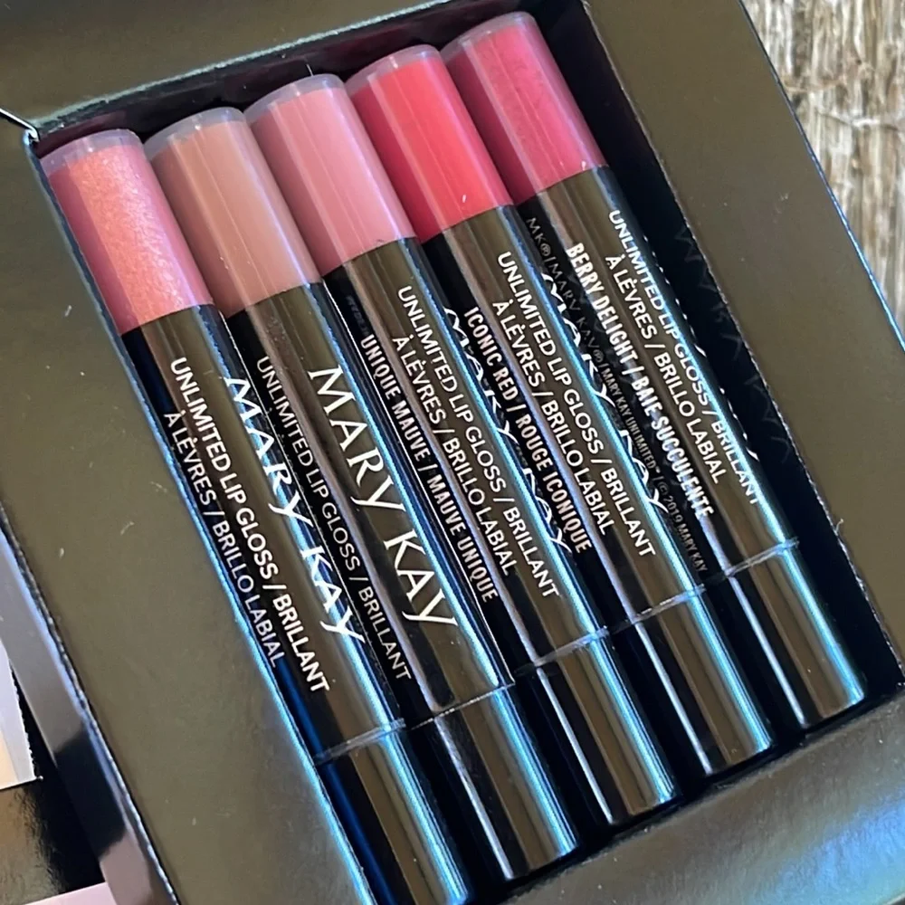 NEW 🫦Mary Kay Unlimited 👄5 Lipgloss Set💕HOST PICK💕